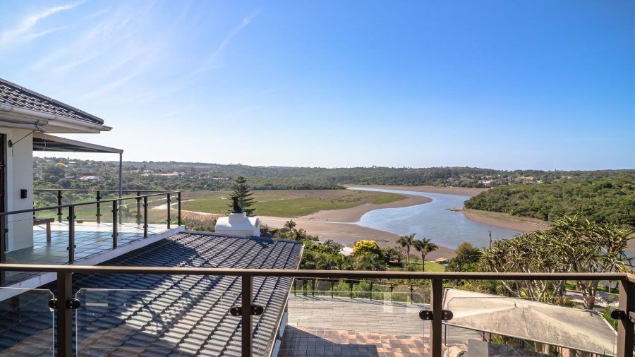 4 Bedroom Property for Sale in Bonza Bay Eastern Cape